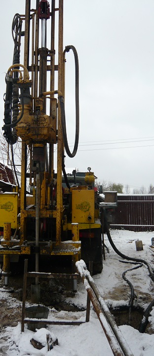 Скважина зимой