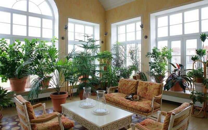 Диван и кресла