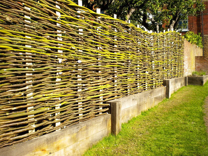 Плетенная изгородь