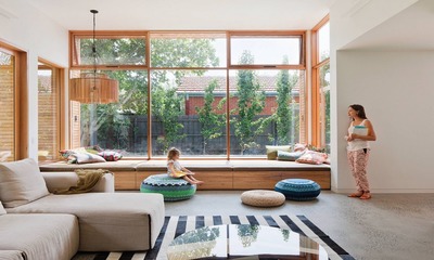 Какие стандартные размеры окон в частном доме: деревянном, на даче, двухстворчатые и трехстворчатые, в туалете и на лестнице