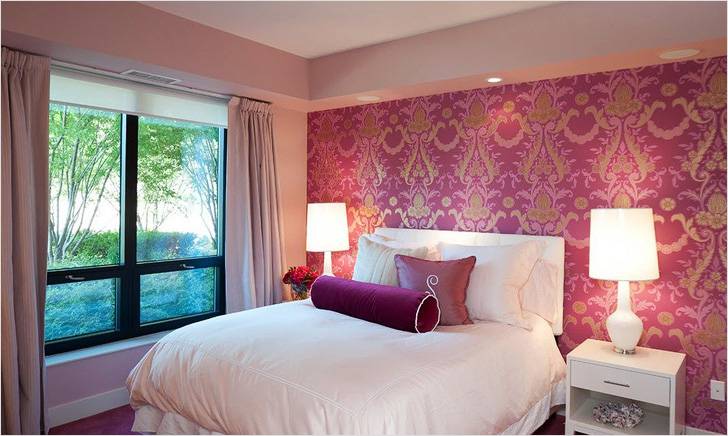 Как выбрать обои для маленькой спальни
