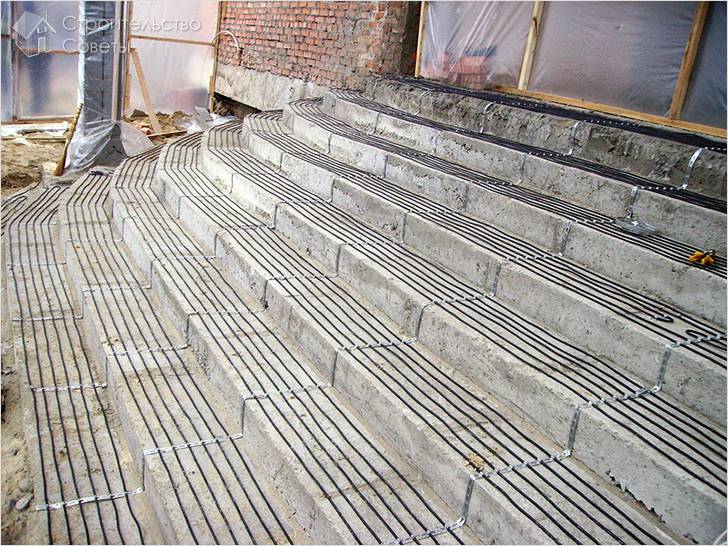 Укладка обогрева на ступеньки