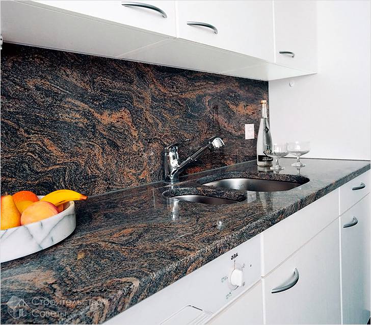 Из натурального камня