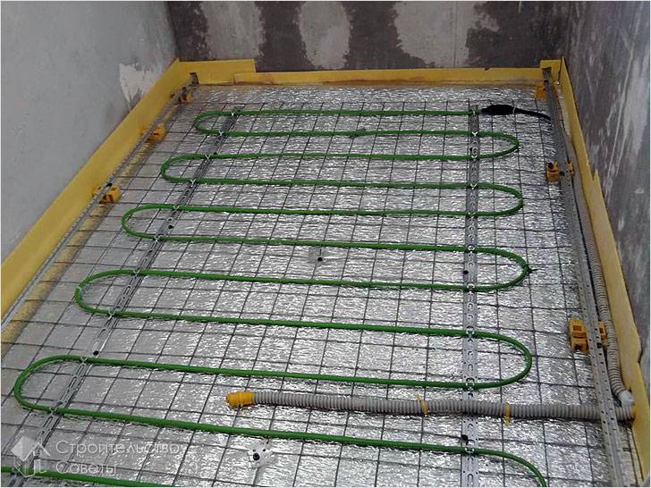 Укладка термодатчика и кабеля