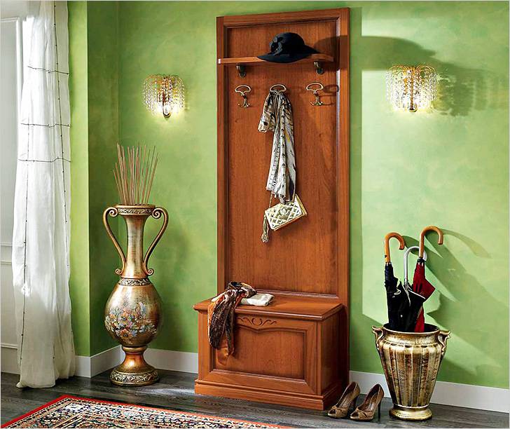 Аксессуары в прихожей