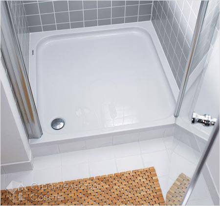 С плоским поддоном