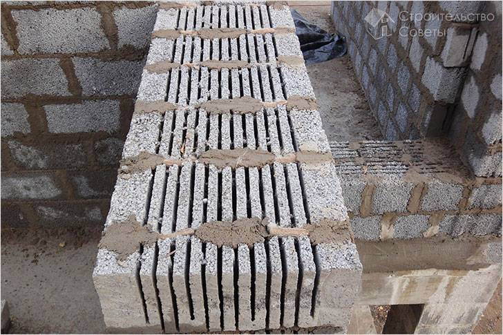 Строительство стен из керамзитобетонных блоков