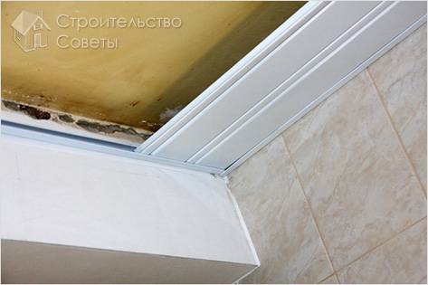 Монтаж реек потолка