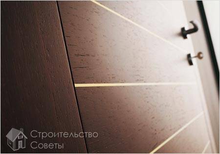 Деревянным шпоном