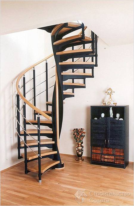 С красивой стойкой