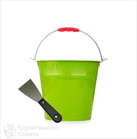 Вода и шпатель