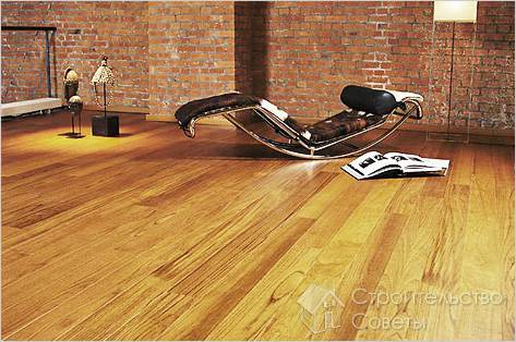 Чем лучше покрасить деревянный пол