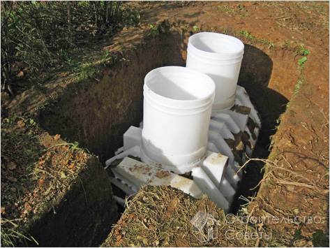 Септик опустили в яму