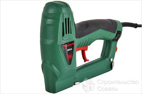 Особенности выбора строительного степлера