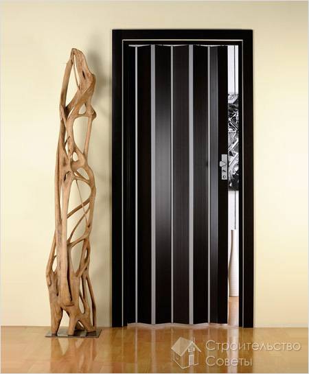 Складные двери своими руками