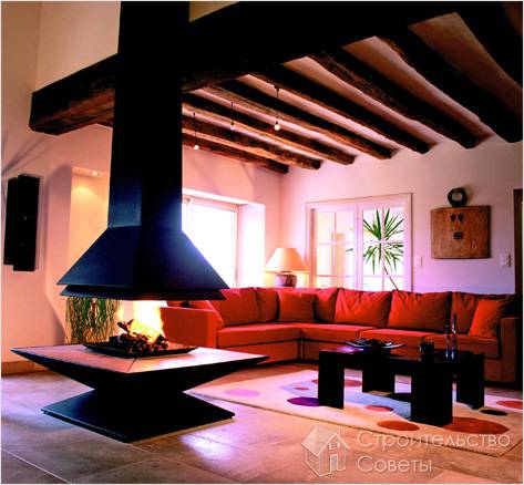 Необычный островной камин