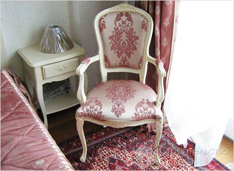 Особенности перетяжки стульев