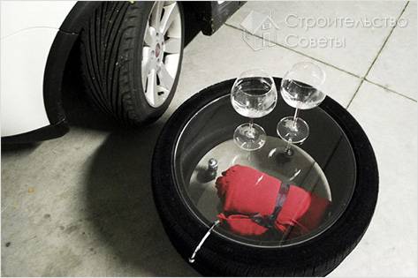 Из покрышек