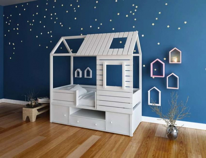 Как сделать кровать своими руками: инструкция, советы, фото