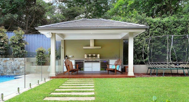 Как построить летнюю кухню на даче: пошаговая инструкция