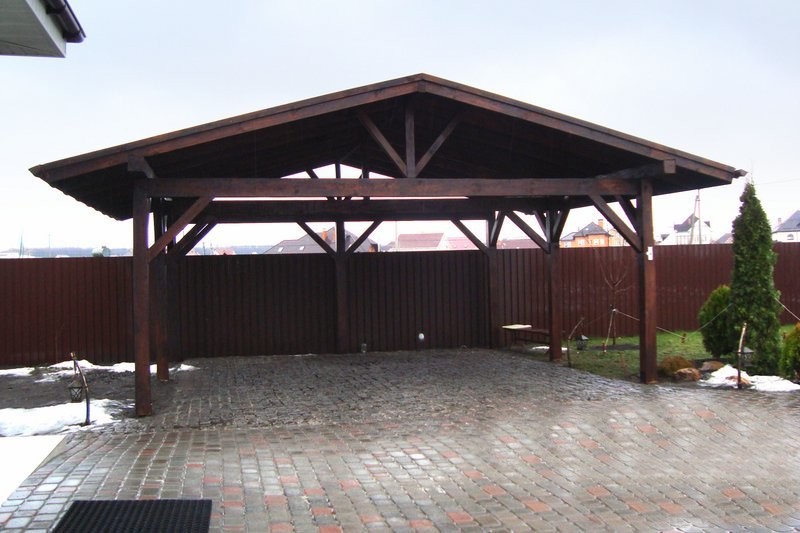 Современные навесы в ландшафтном дизайне: советы по выбору вида и материала