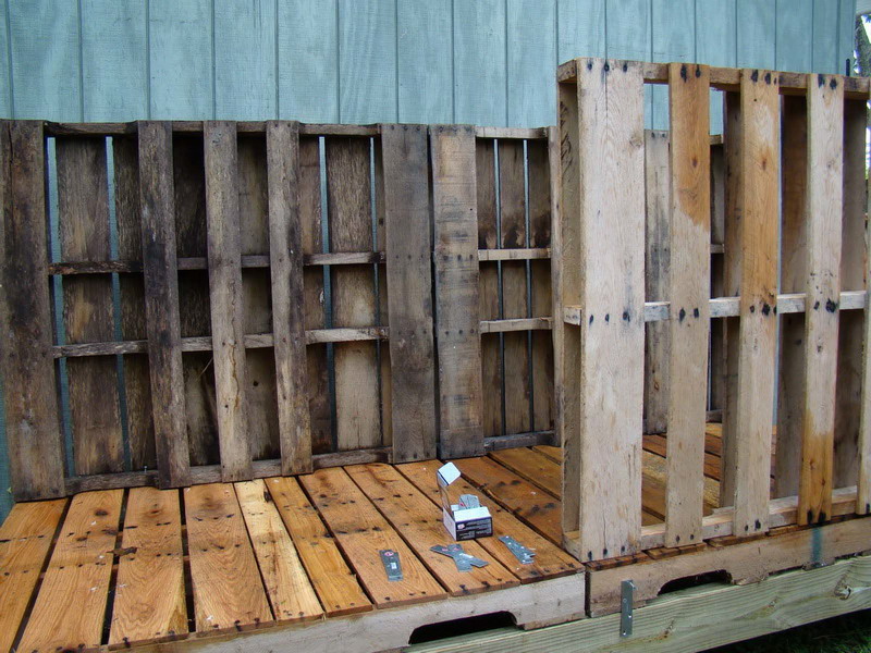 Как сделать дровник на даче своими руками: способы изготовления