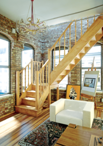 Виды деревянных лестниц и их особенности