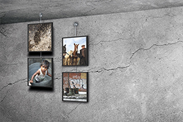 Вешаем картины в доме правильно