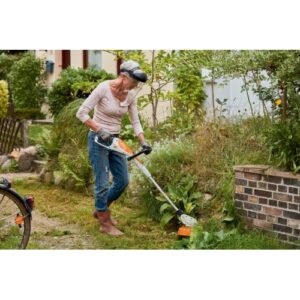 Садовые помощники