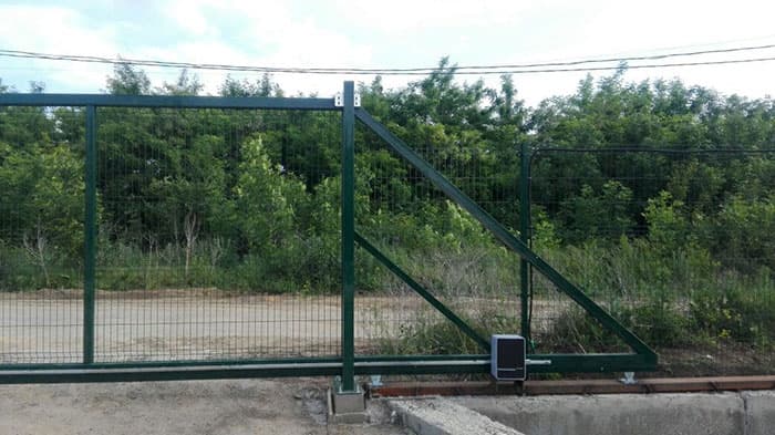 Как купить хороший забор