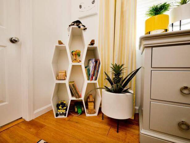 Одна детская комната для двух мальчиков