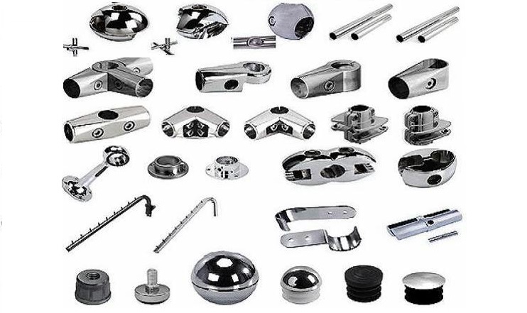 Выбор торгового оборудования для магазина одежды: системы «Джокер» и «Уно»