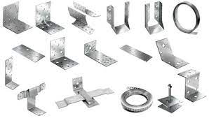 Перфорированный крепеж для деревянных конструкций, используемых в строительстве: виды, плюсы