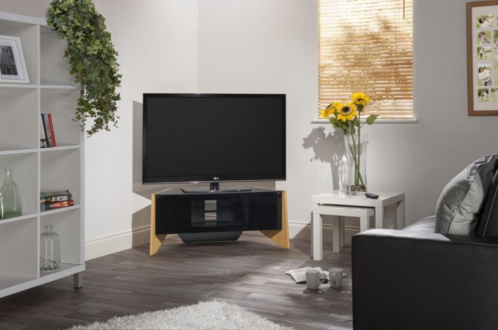 Тумба под телевизор - разновидности, критерии выбора
