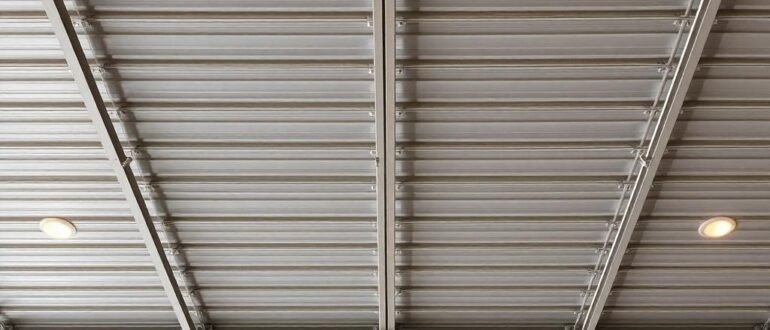 Металлические потолки: практично, красиво и на долгие годы