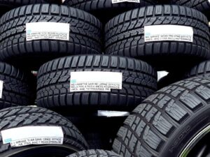 Шины для автомобиля ЛАДА: как выбрать, чтобы машина ехала уверенно