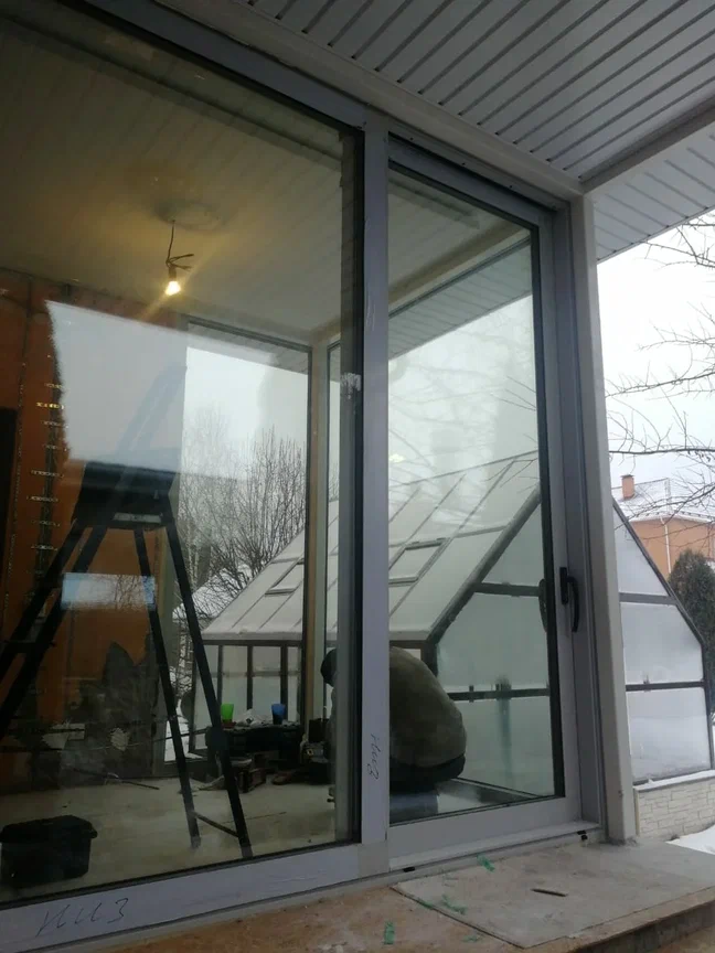 Остекление домов и коттеджей под ключ: что нужно знать, чтобы не пожалеть